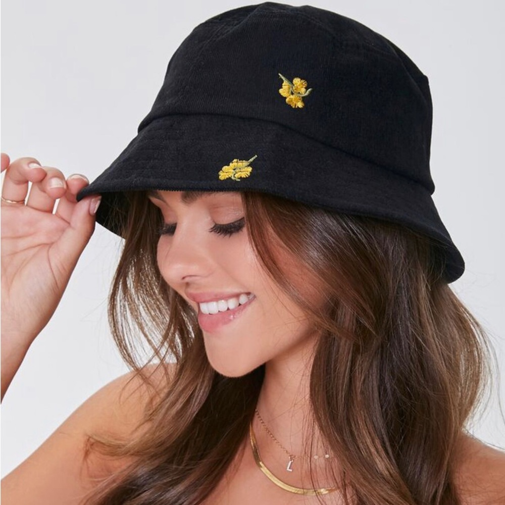 Embroidered Floral Print Bucket Hat